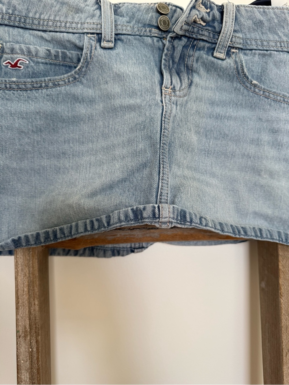 Hollister Men's Light Wash Slim Jeans